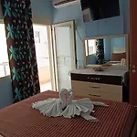 Mias Golden Sunset Apartment's * Saranda