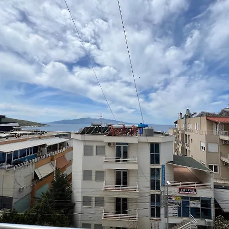 Mias Golden Sunset Apartment's 公寓 Sarandë