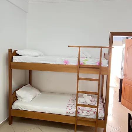 公寓 Mias Golden Sunset Apartment's