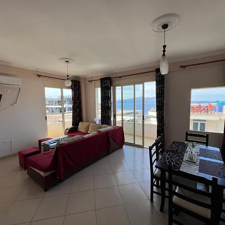 Mias Golden Sunset Apartment's 公寓 Sarandë