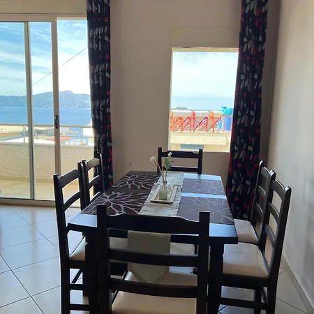 Mias Golden Sunset Apartment's