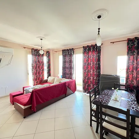 Mias Golden Sunset Apartment's 公寓 *