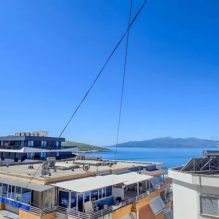 Mias Golden Sunset Apartment's ساراندا