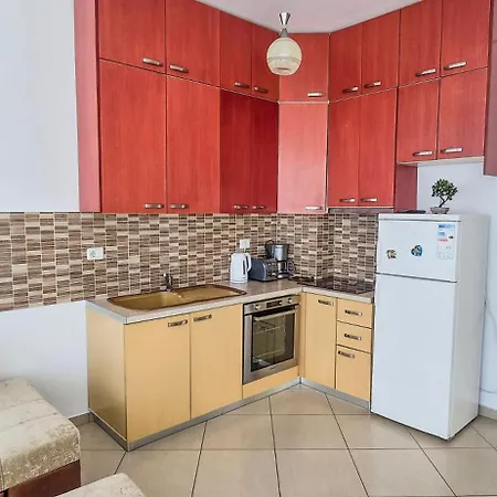 Mias Golden Sunset Apartment's