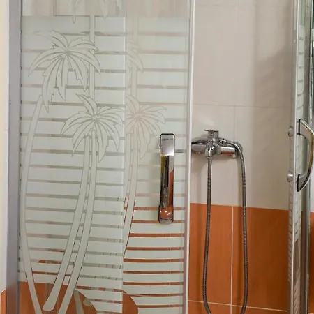 Mias Golden Sunset Apartment's شقة ساراندا
