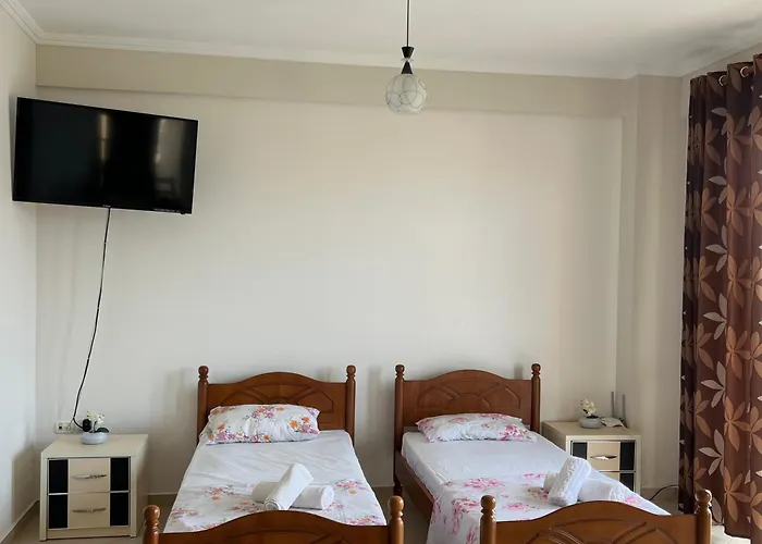 Mias Golden Sunset Apartment's Apartment *