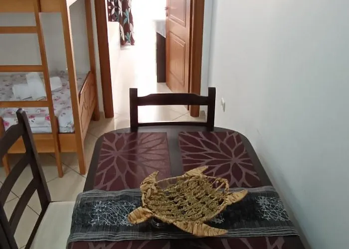 Mias Golden Sunset Apartment's *