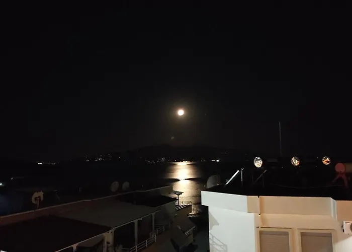 Mias Golden Sunset Apartment's Sarandë